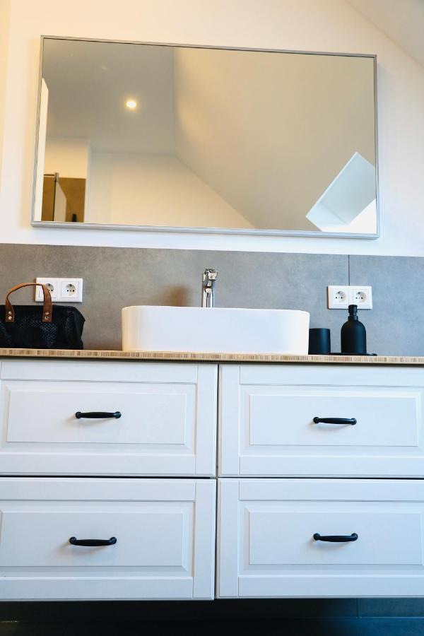 Luxurioese Maisonette Wohnung Im Szenenviertel Wuppertal Ngoại thất bức ảnh